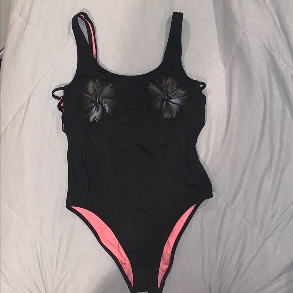 PINK VICTORIA’S SECRET BLACK ONE PIECE